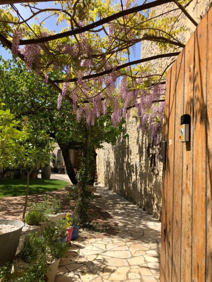 Holidays In Lagrasse Bagian luar foto